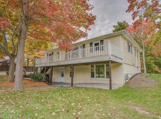 2183 Allen Rd, Kimball, MI 48074