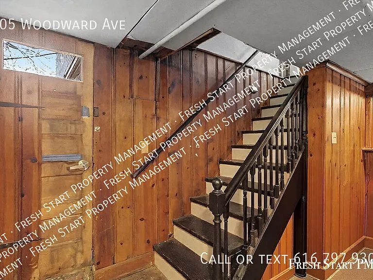 505 Woodward Ave — Photo 19