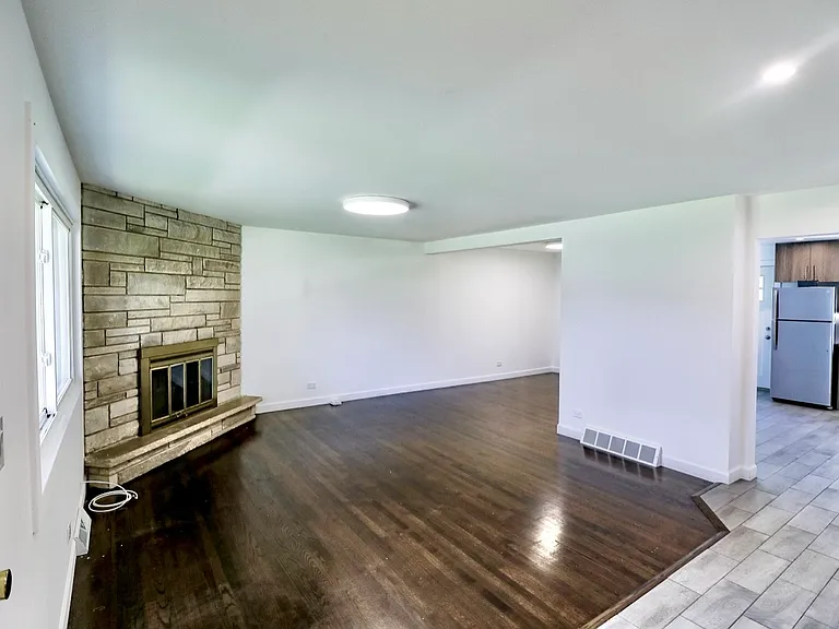 520 Glendale Rd — Photo 3