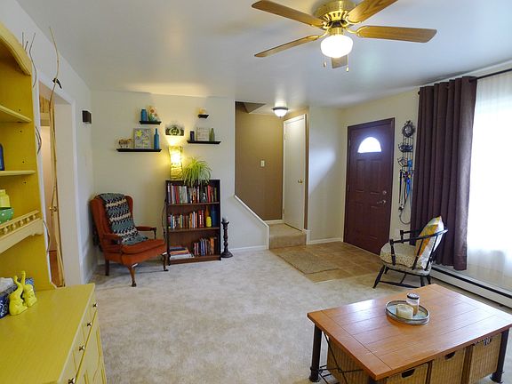 3rd image of 245 Riverview Dr