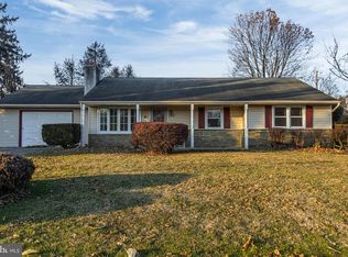 17 Penn St, Coatesville, PA 19320