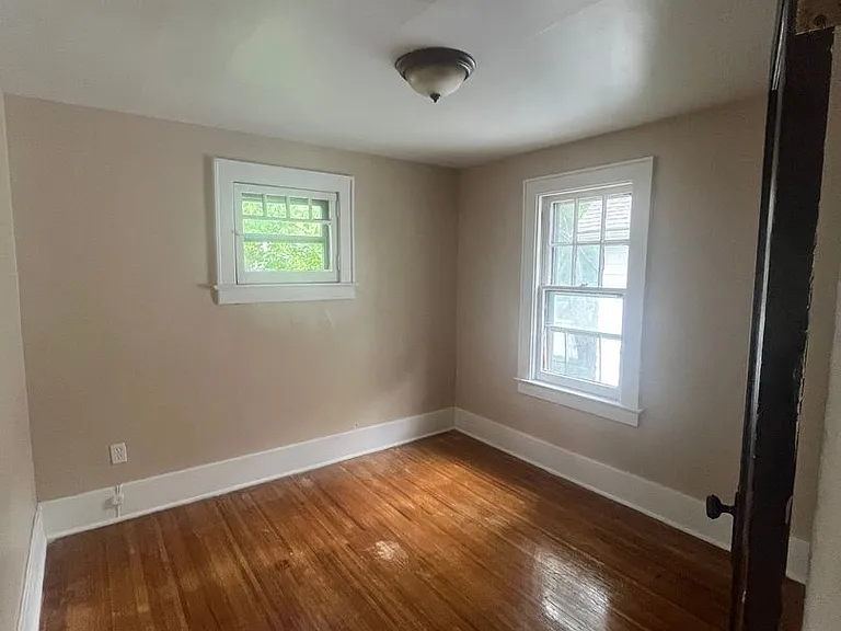 99 Cummings St — Photo 22