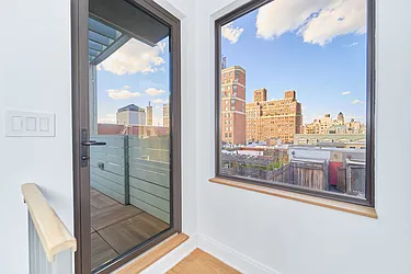 Rented by Living New York