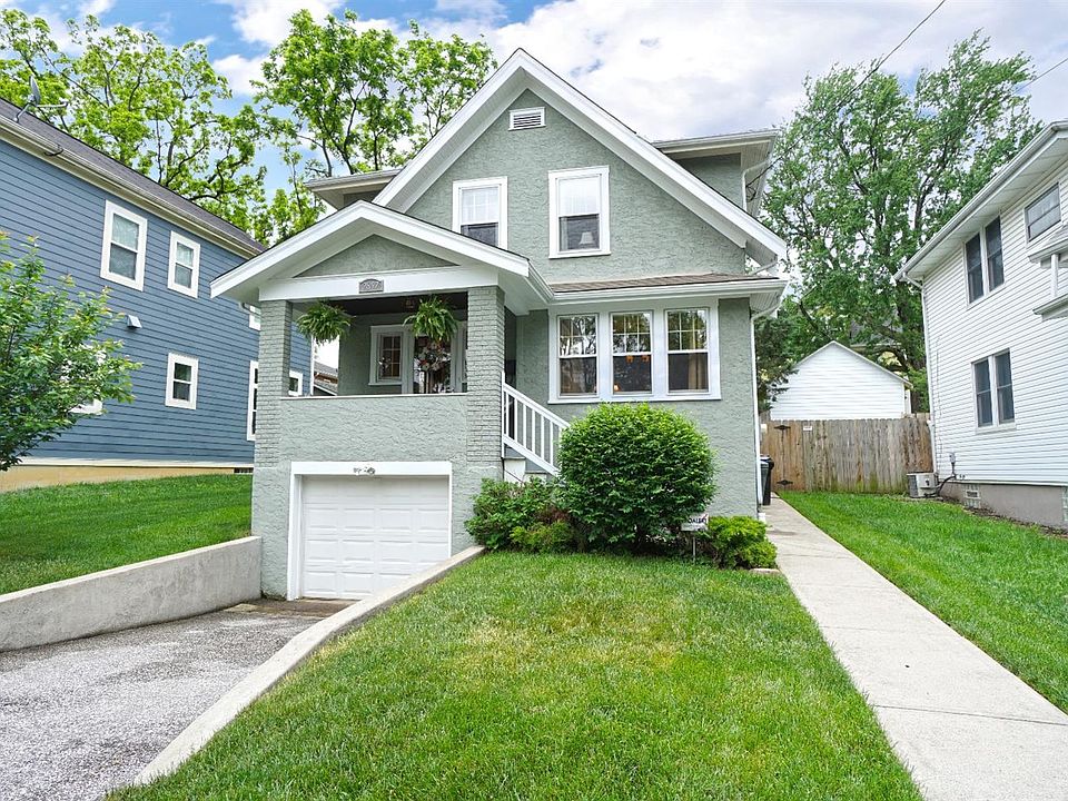 1st image of 2897 Minto Ave