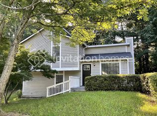 2041 Wendover Dr, Snellville, GA 30078