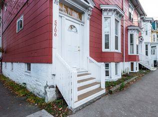 5706 South St #5, Halifax, NS B3H 1S4