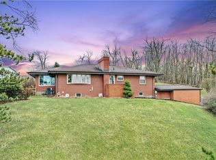 4524 W Smithfield St, Elizabeth, PA 15037