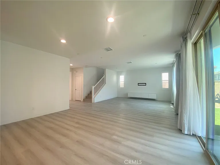 2932 E Silver Sky Dr — Photo 5
