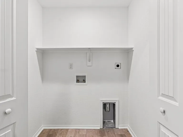 152 Meadow Dr — Photo 25