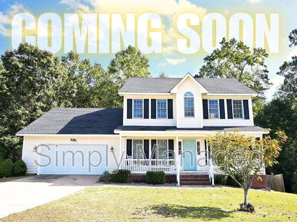 312 Roundtree Dr, Fayetteville, NC 28303
