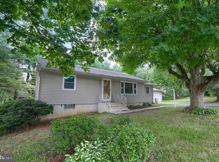 1725 Wiker Ave, Lancaster, PA