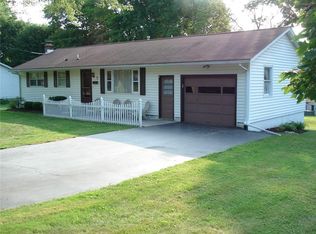 3 Valley Ln, Avon, NY 14414