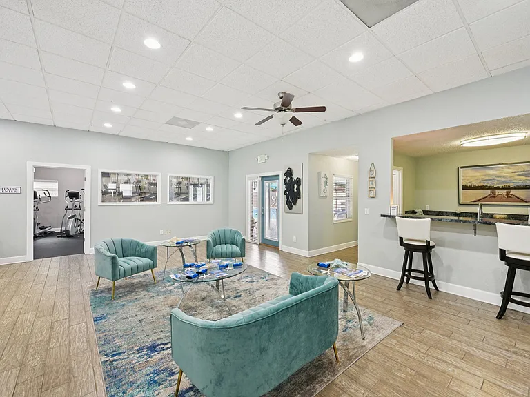 Sea Oats Apartments — Photo 21