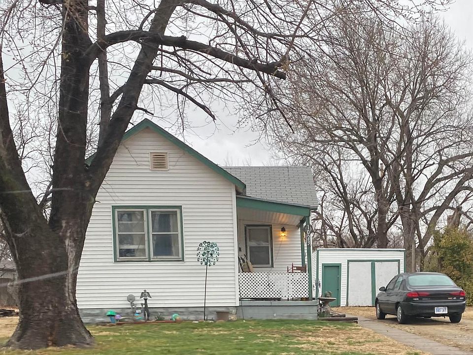 1st image of 1023 E Iron Ave