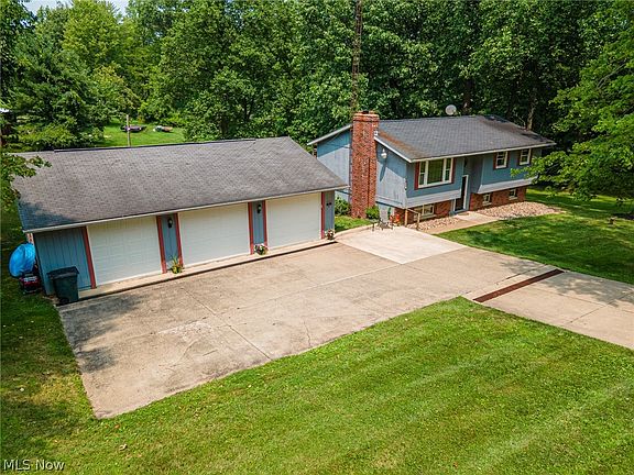 2nd image of 7932 Gause Rd