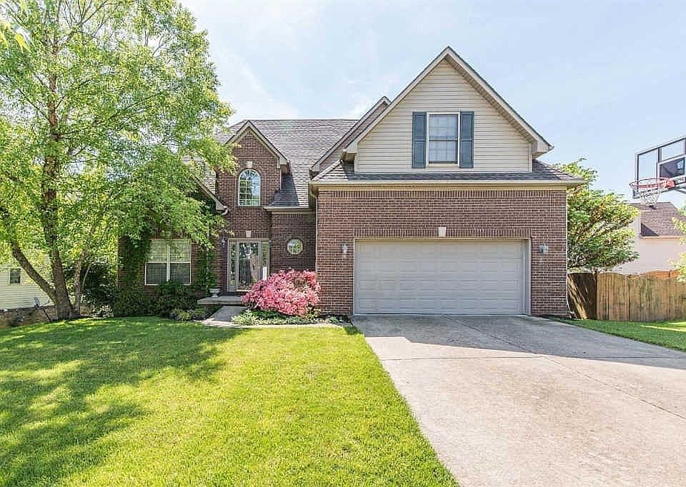 1st image of 2241 Dunhill Ln