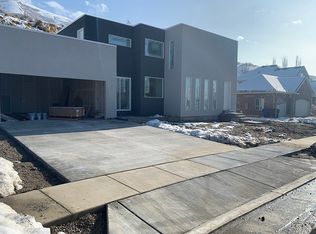 799 Sunrise Cir, Centerville, UT 84014