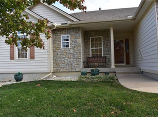 1810 W Loula Ct, Olathe, KS 66061