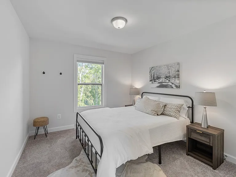1810 Fowler St — Photo 30