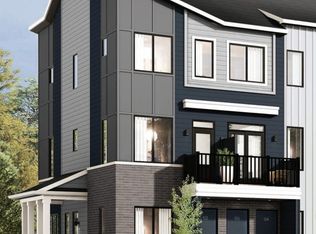 221 Lamarche Ave, Ottawa, ON K1W 0M6