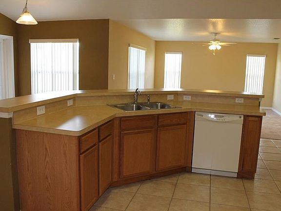 5th image of 10344 Vista Pines Loop