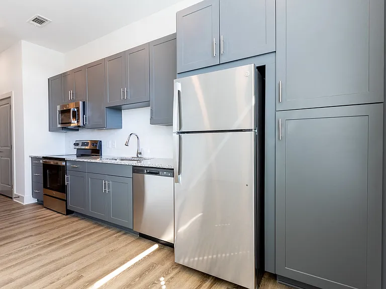Altitude Raleigh Apartments — Photo 19