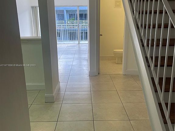 3rd image of 9373 Fontainebleau Blvd APT K206