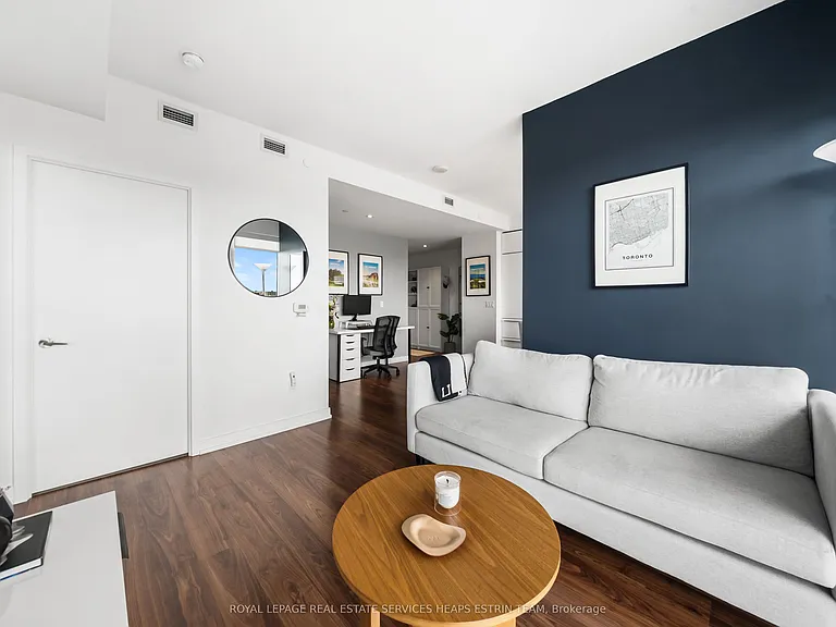 117 McMahon Dr #1111 — Photo 8