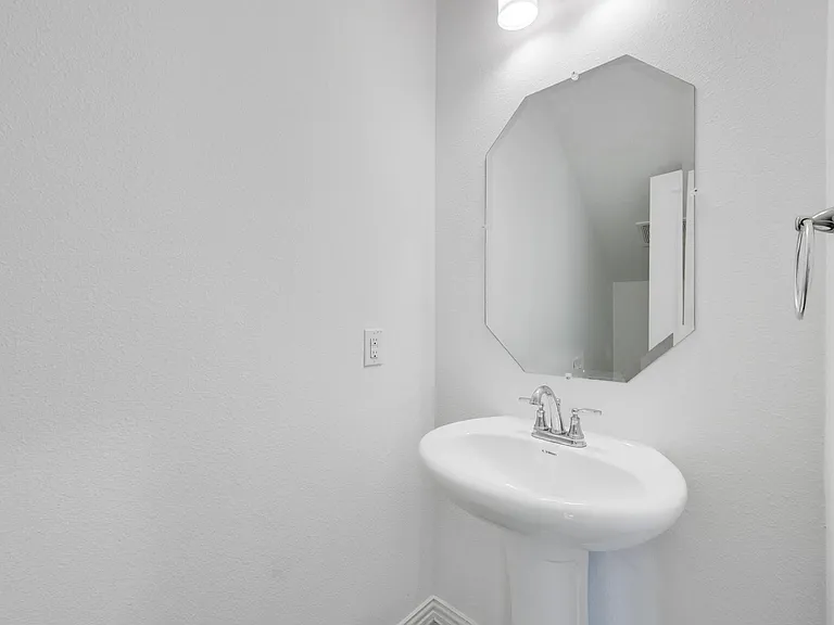 3917 Morel Dr — Photo 8
