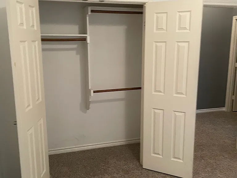 5304 Kathryn Dr — Photo 21