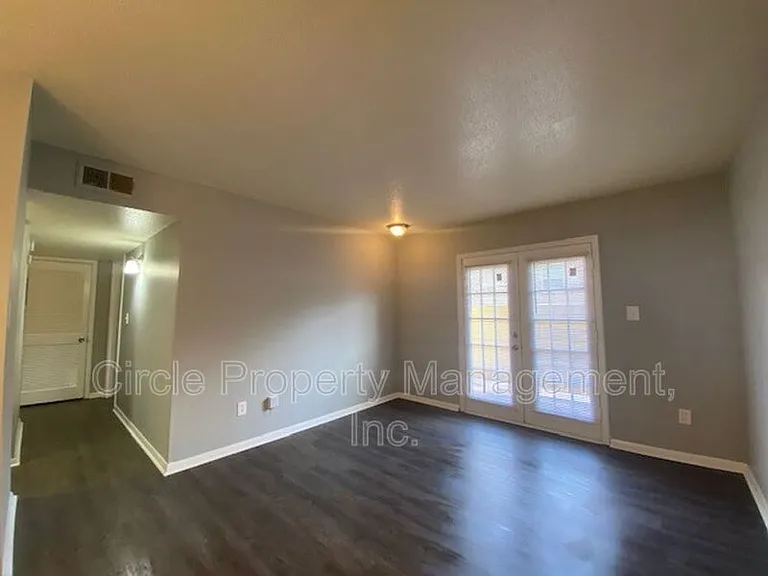 4102 Hunters Ridge Dr SW #7 — Photo 6