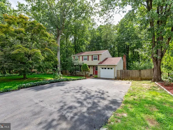 23 Willow Branch Pl, Fredericksburg, VA 22405