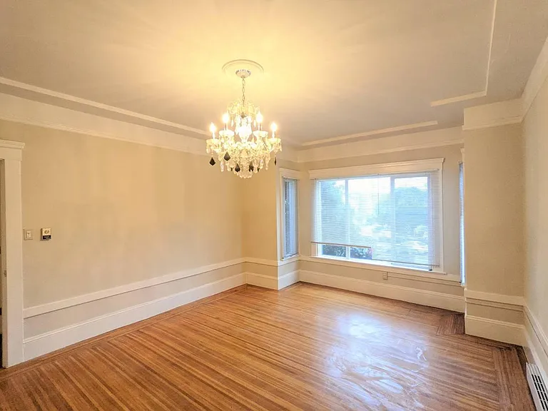 495 27th Ave #6 — Photo 1