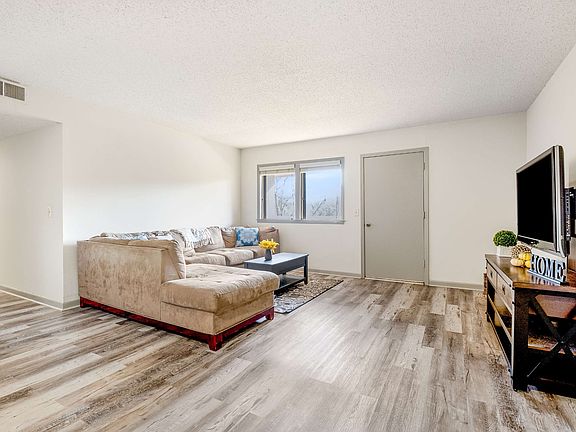 2nd image of 2929 Selena Dr #48