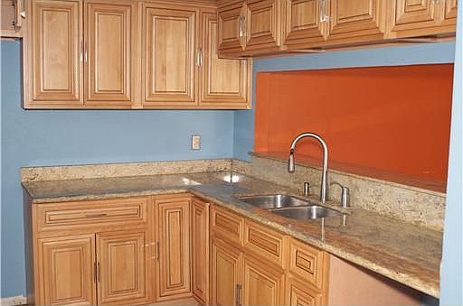 3rd image of 3924 Red Cypress Dr