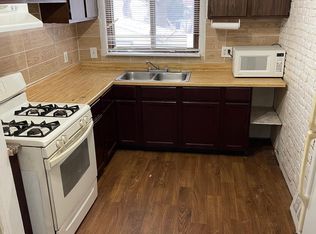 26113 Annapolis St, Dearborn Heights, MI 48125