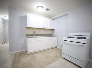 204 Union St #3, Jersey City, NJ 07304