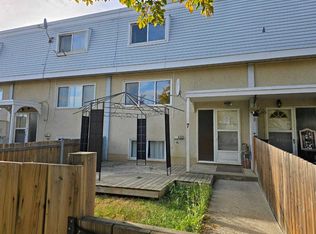 8808 E 96th St #7, Peace River, AB T8S 1G6