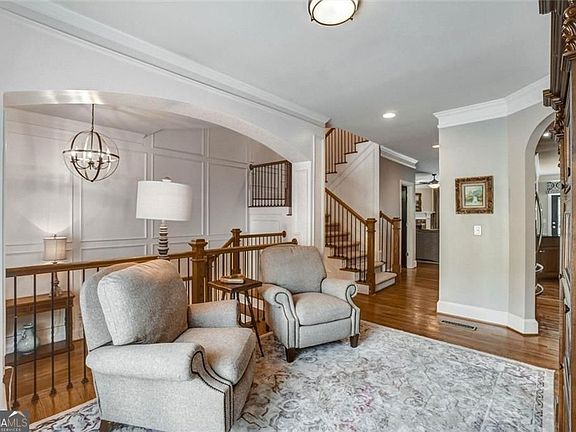 4th image of 10755 Arlington Point
