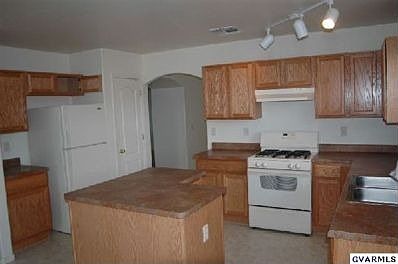 4th image of 781 W Cholla Crest Dr