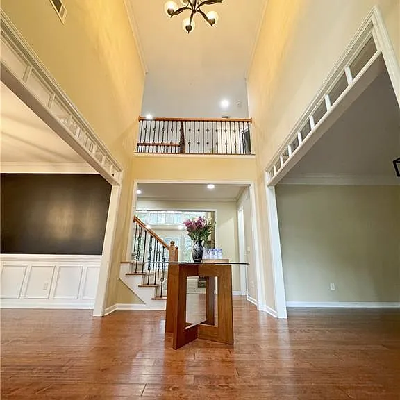 10580 Cauley Creek Dr — Photo 2