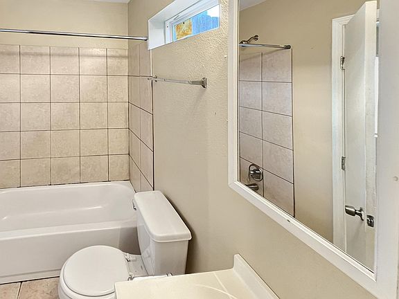 5th image of 4516 Papania Dr #1