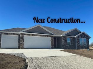 64 SE 461st Rd, Warrensburg, MO 64093