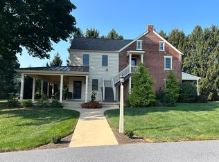 2074 Creek Hill Rd #B, Lancaster, PA 17601