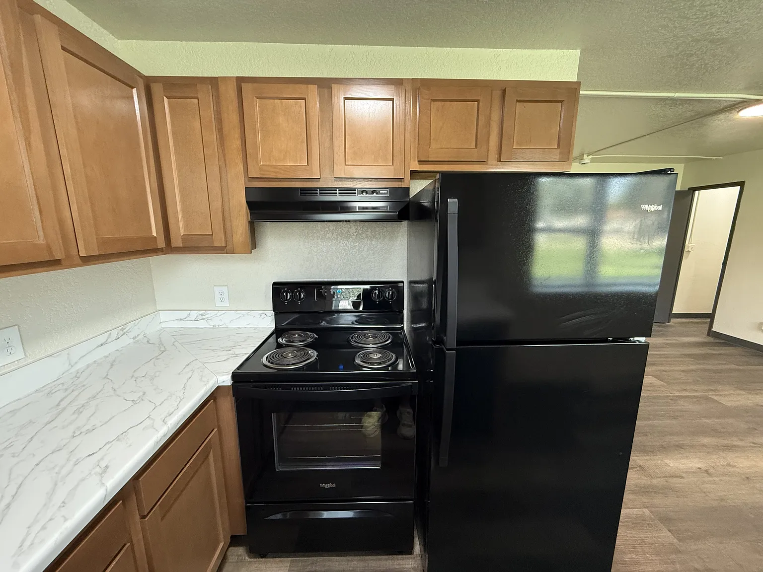 920 N 2nd St (4J)- 12 Plex - 3 — Photo 4