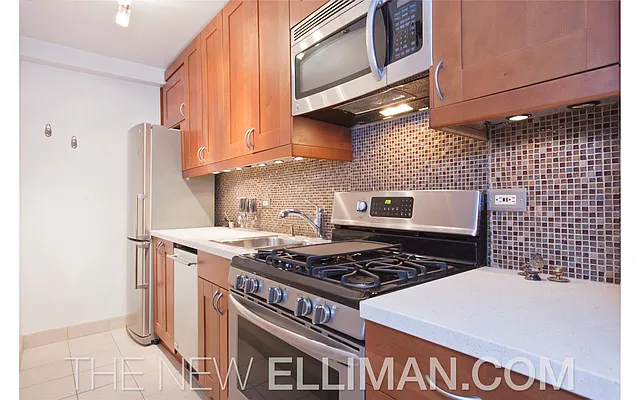 Sold by Douglas Elliman | media 4