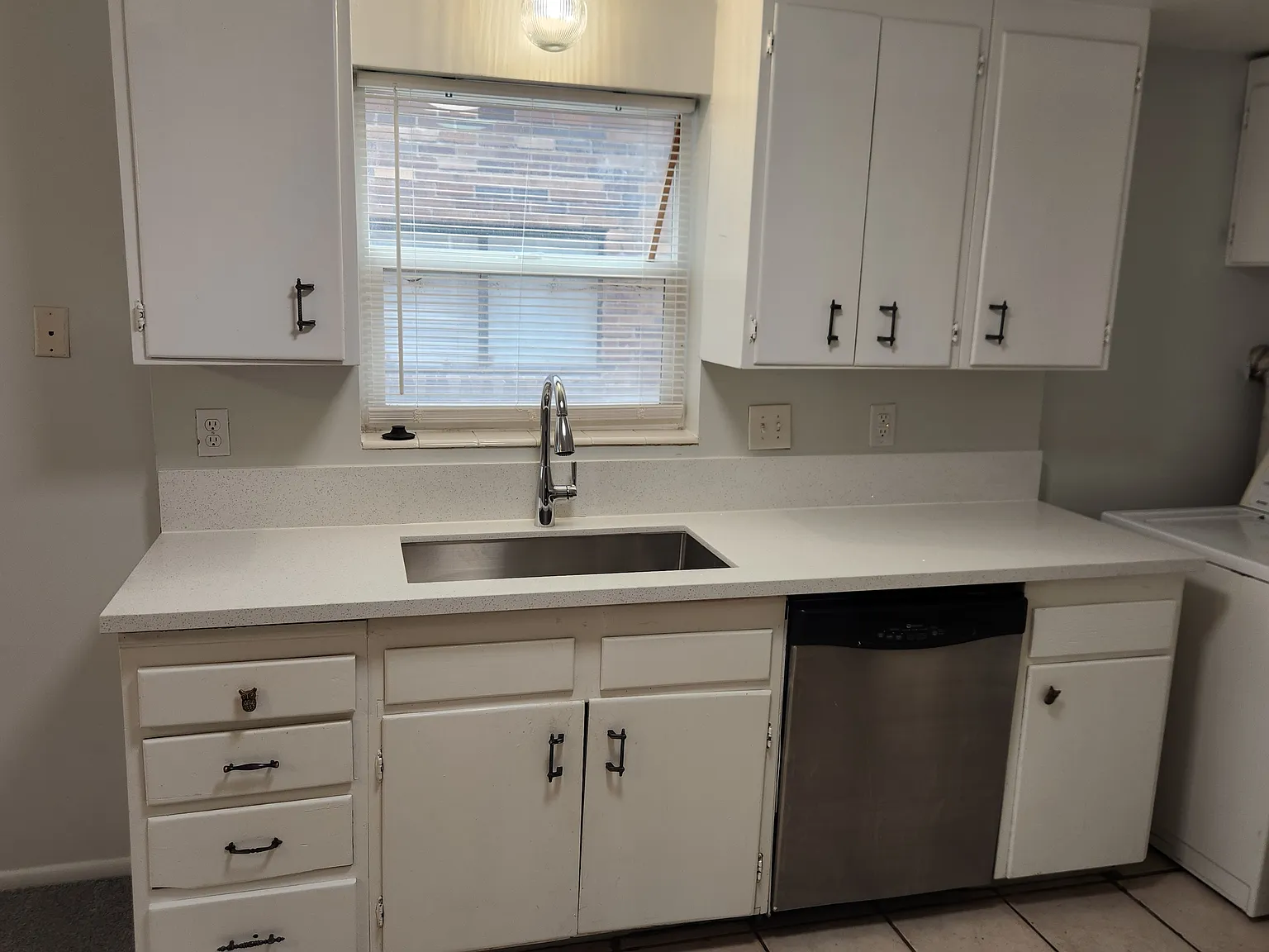 1 bed, 625 sqft, $1,000 — Photo 3