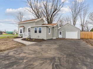 3625 Armstrong Rd, Syracuse, NY 13209
