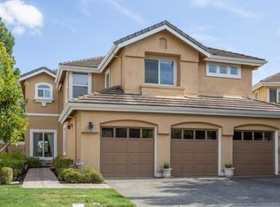 3255 Torrey Pines Dr, Fairfield, CA 94534