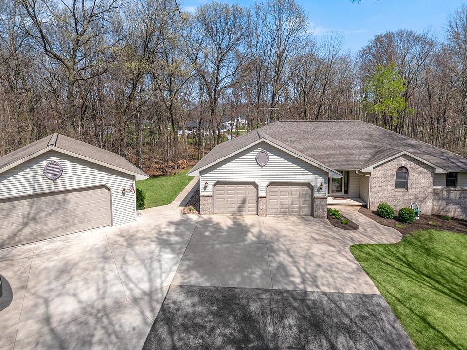 394 Maplewood Ln, Sobieski, WI 54171 Zillow